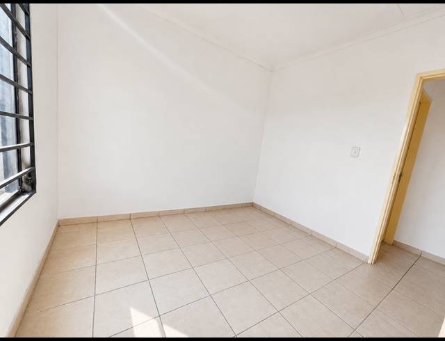 3 BEDROOM HOUSE FOR SALE IN VANDERBIJLPARK CE 4